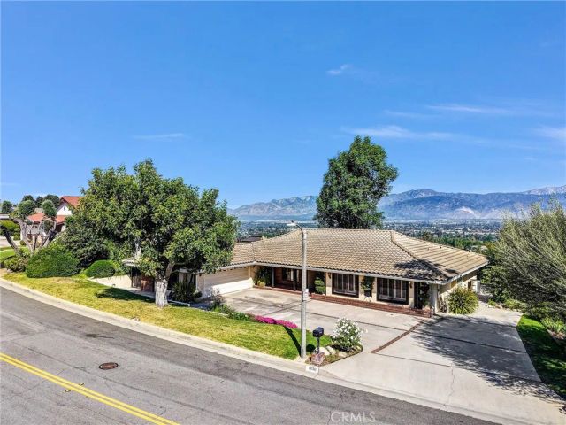 1436 S Montezuma, West Covina, CA 91791