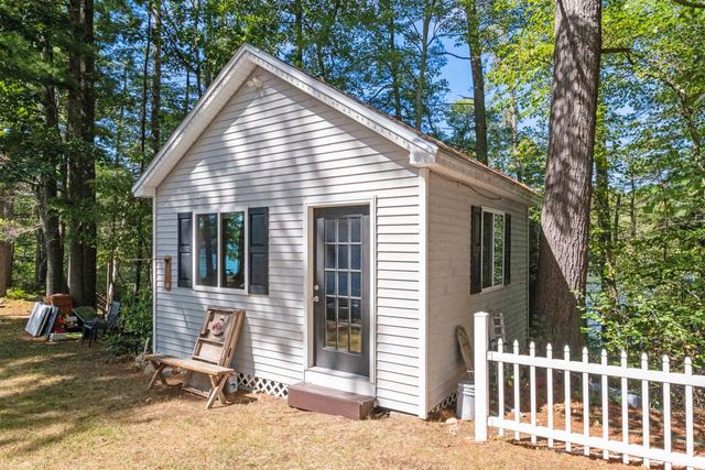 6 Mohawk Island, Belmont, NH 03220