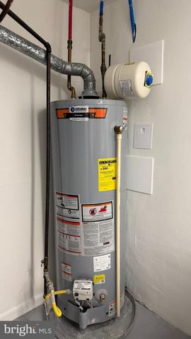 14358 SHAW CT, Woodbridge, VA 22193