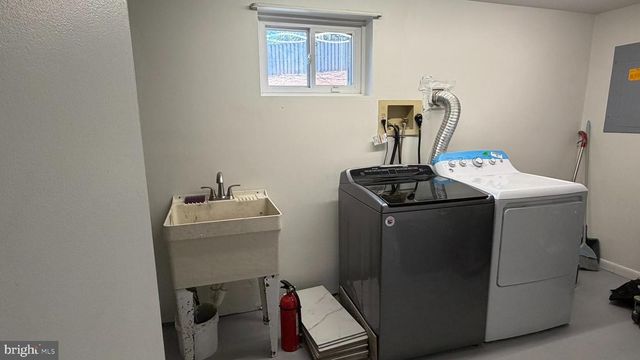 14358 SHAW CT, Woodbridge, VA 22193