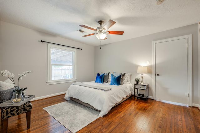 501 W 17th Street, Houston, TX 77008