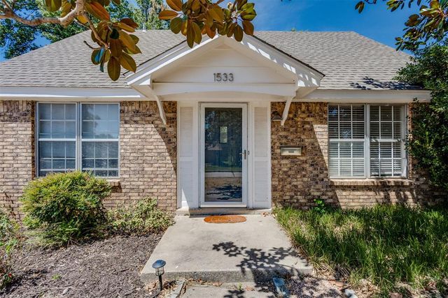 1533 Canterbury Street, Norman, OK 73069