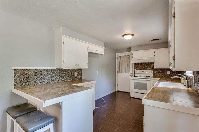 1533 Canterbury Street, Norman, OK 73069
