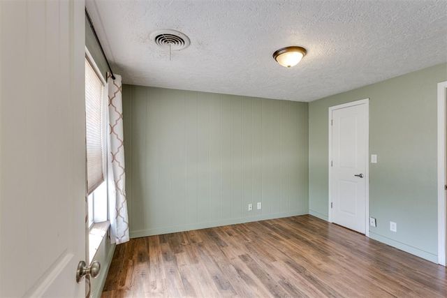 1533 Canterbury Street, Norman, OK 73069