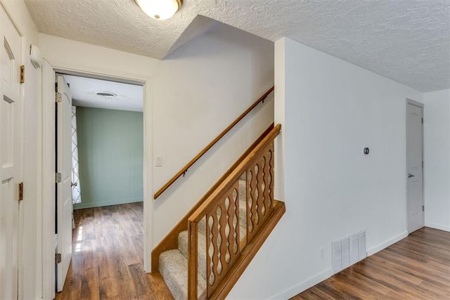 1533 Canterbury Street, Norman, OK 73069