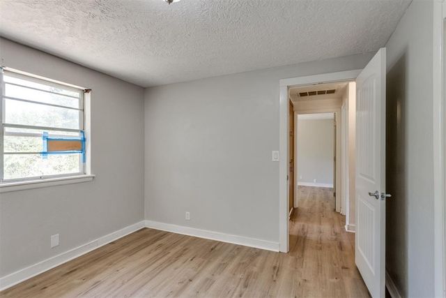 1533 Canterbury Street, Norman, OK 73069