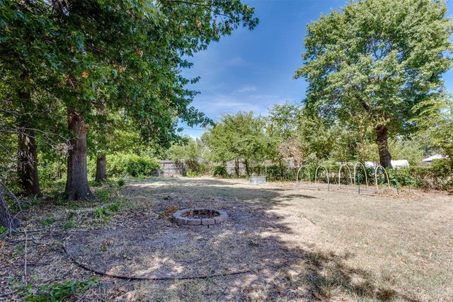 1533 Canterbury Street, Norman, OK 73069