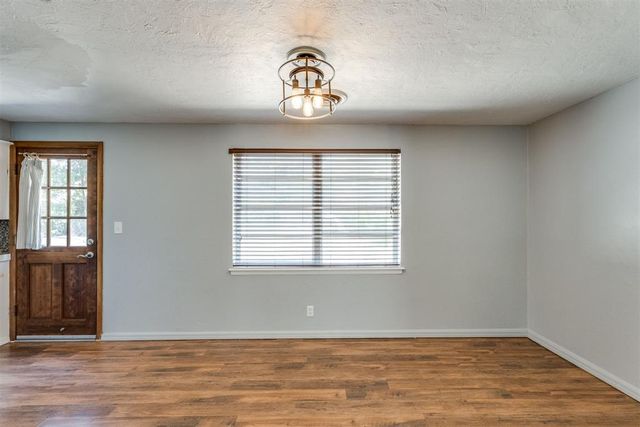 1533 Canterbury Street, Norman, OK 73069