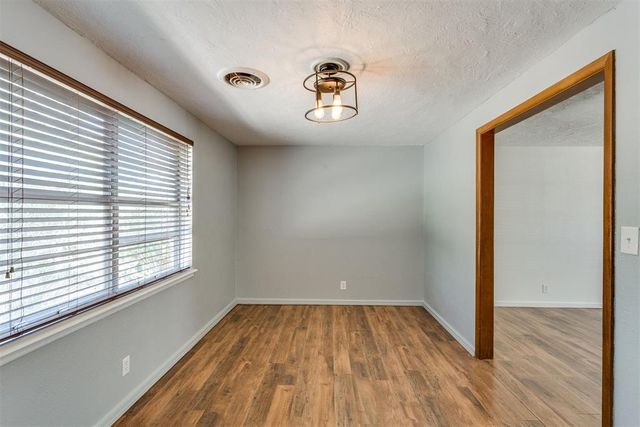 1533 Canterbury Street, Norman, OK 73069