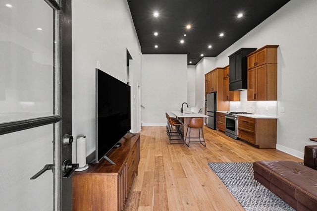 510 Newton Ave, Nashville, TN 37209