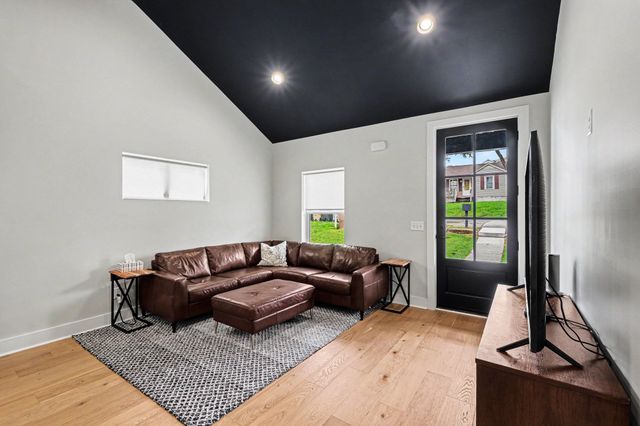 510 Newton Ave, Nashville, TN 37209