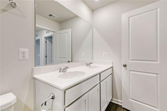 5847 Ginger DR, Providence Forge, VA 23140