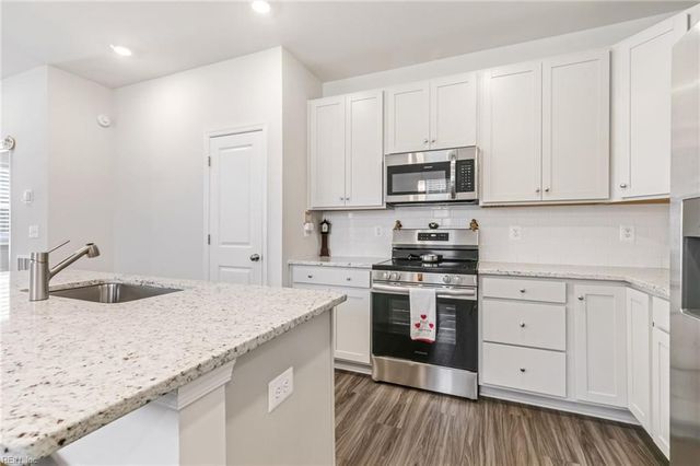 5847 Ginger DR, Providence Forge, VA 23140