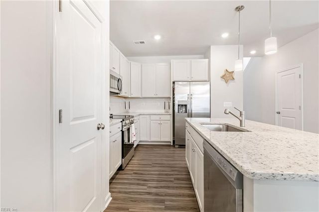 5847 Ginger DR, Providence Forge, VA 23140