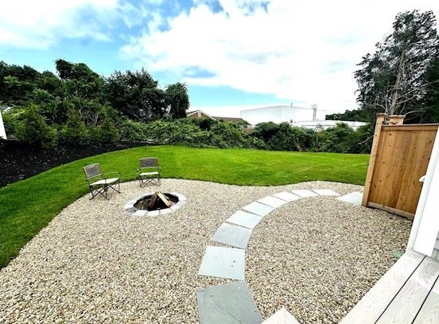 6 Pasture Hill Rd, Plymouth, MA 02360