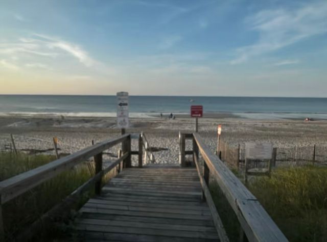 6 Pasture Hill Rd, Plymouth, MA 02360