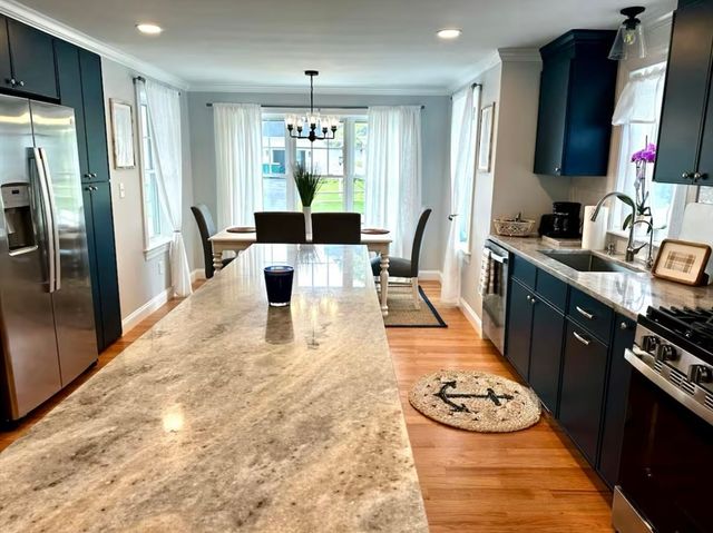 6 Pasture Hill Rd, Plymouth, MA 02360