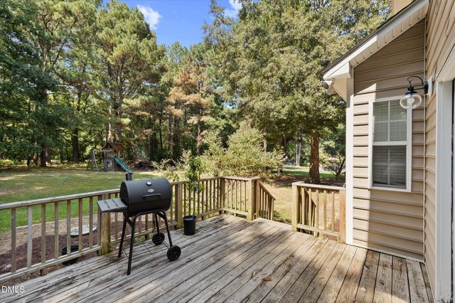 2509 Huntdale Trail, Zebulon, NC 27597