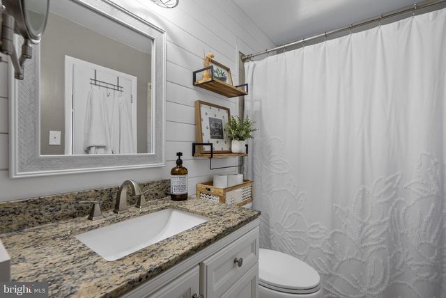 205 WOODLOCH LN, Severna Park, MD 21146