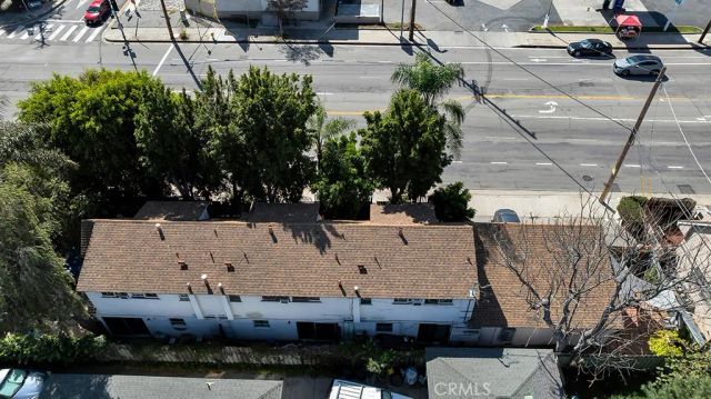 11667 Burbank, North Hollywood, CA 91601