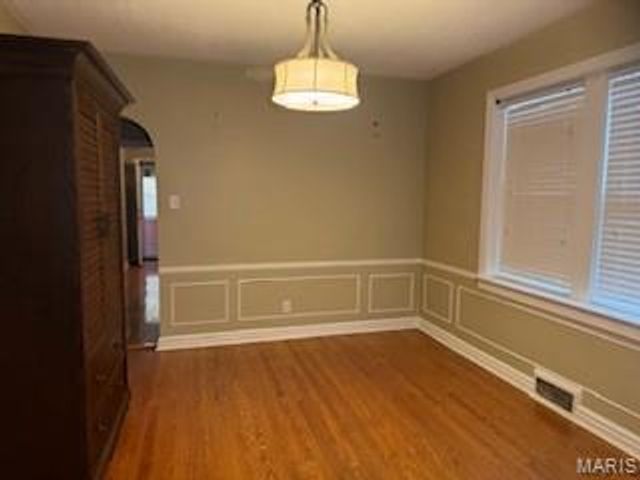 5730 Park Lane, St Louis, MO 63147