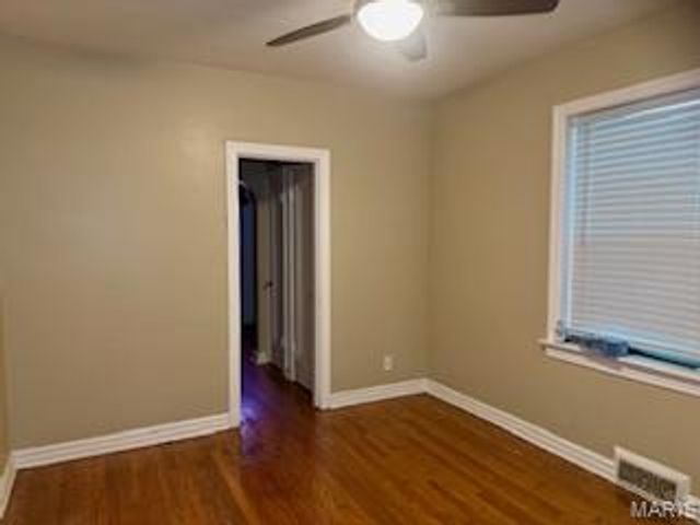 5730 Park Lane, St Louis, MO 63147