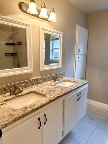 1822 Granada Street, Grand Prairie, TX 75051