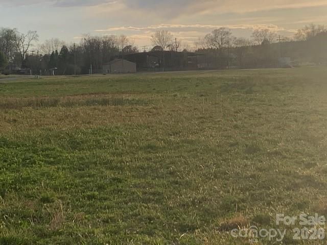 7.33AC COM CHIMNEY ROCK Highway 1,2,3, Edneyville, NC 28792