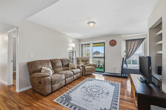 455 ALT 19 S 163, Palm Harbor, FL 34683