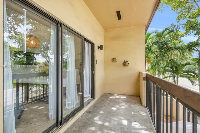 6256 SW 136th Ct 104E, Miami, FL 33183