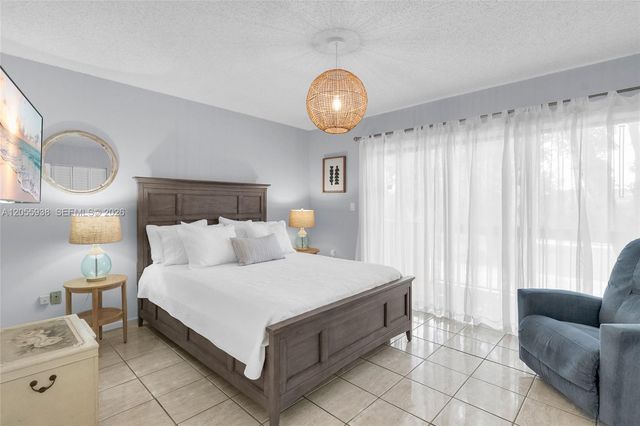 6256 SW 136th Ct 104E, Miami, FL 33183