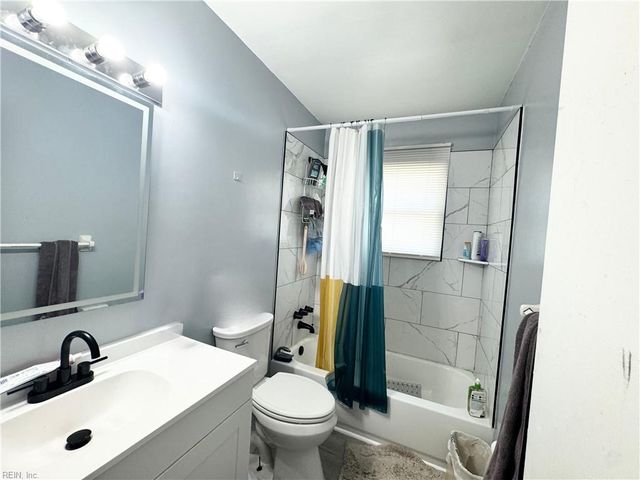 844 Parapet RD, Chesapeake, VA 23323