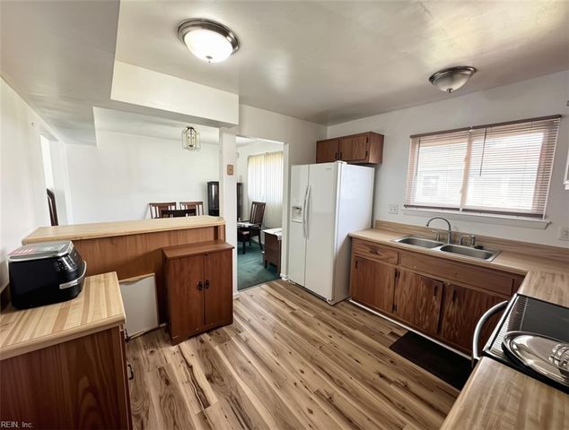 844 Parapet RD, Chesapeake, VA 23323