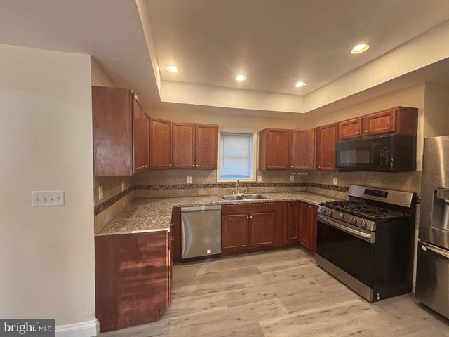 6801 JAMES FARMER WAY, Capitol Heights, MD 20743