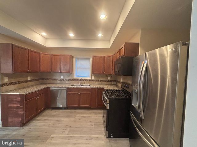 6801 JAMES FARMER WAY, Capitol Heights, MD 20743
