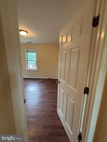 6801 JAMES FARMER WAY, Capitol Heights, MD 20743