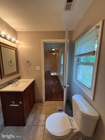 6801 JAMES FARMER WAY, Capitol Heights, MD 20743
