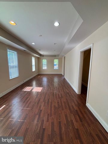 6801 JAMES FARMER WAY, Capitol Heights, MD 20743