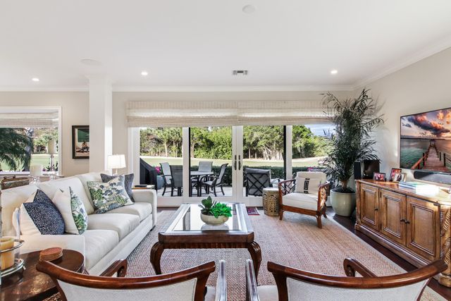 18534 SE Prestwick Lane, Jupiter, FL 33469