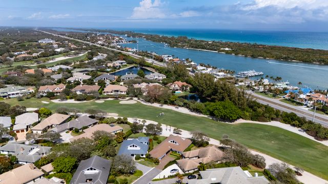 18534 SE Prestwick Lane, Jupiter, FL 33469