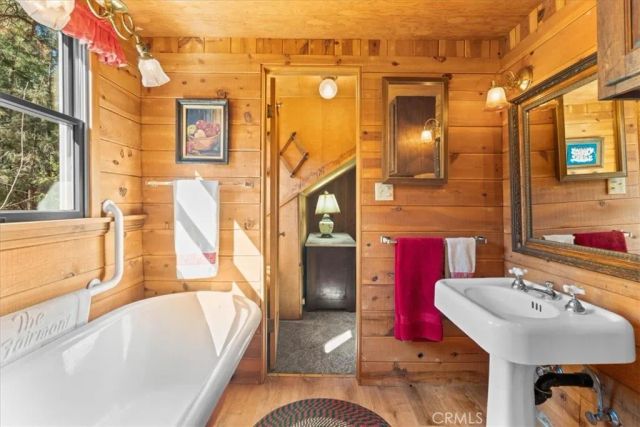 5708 Sycamore, Wrightwood, CA 92397