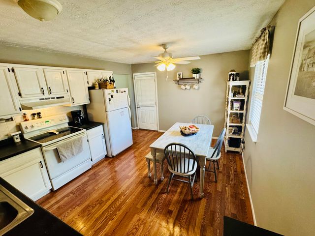330 Cemetery Road, Glencoe, KY 41046