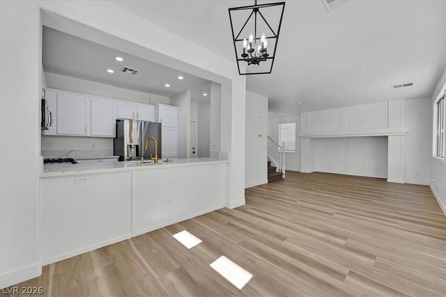 9521 Perennial View Avenue, Las Vegas, NV 89148