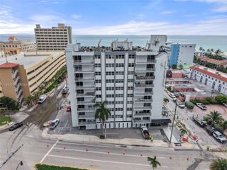 211 S Ocean Dr 304, Hollywood, FL 33019