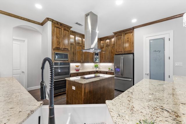 1187 N Country Lane, Rockwall, TX 75087