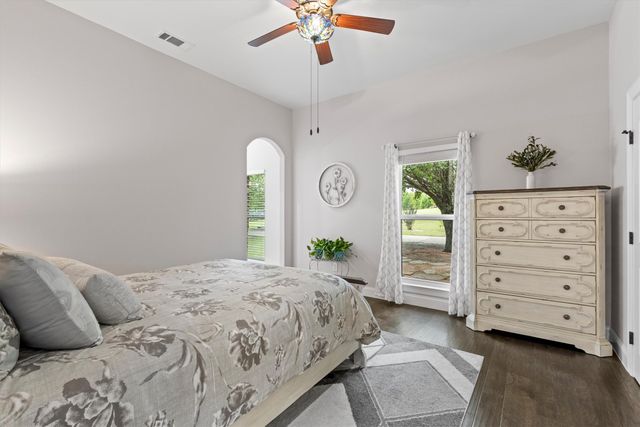 1187 N Country Lane, Rockwall, TX 75087