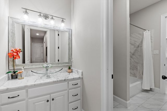 1187 N Country Lane, Rockwall, TX 75087