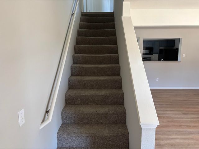 4012 SNOWY OWL DR, Columbia, MO 65202