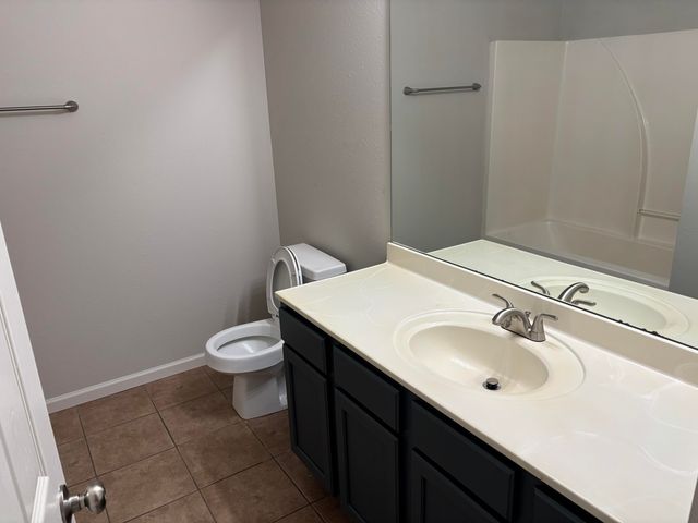 4012 SNOWY OWL DR, Columbia, MO 65202