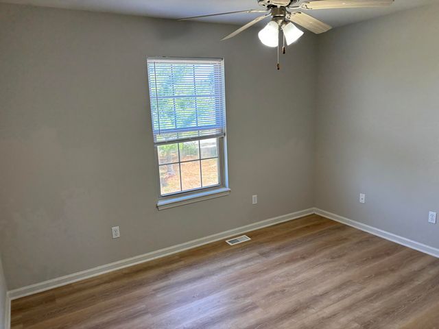 4012 SNOWY OWL DR, Columbia, MO 65202